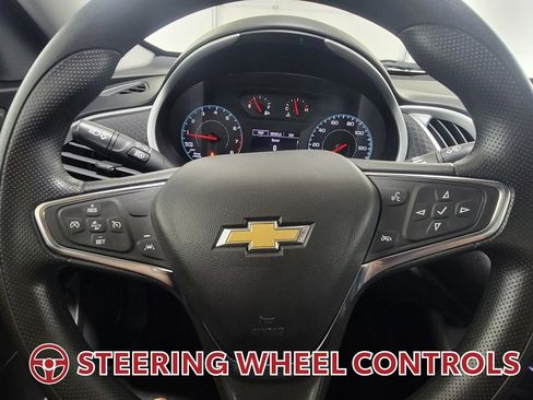 Used 2024 Chevrolet Malibu LT image 19