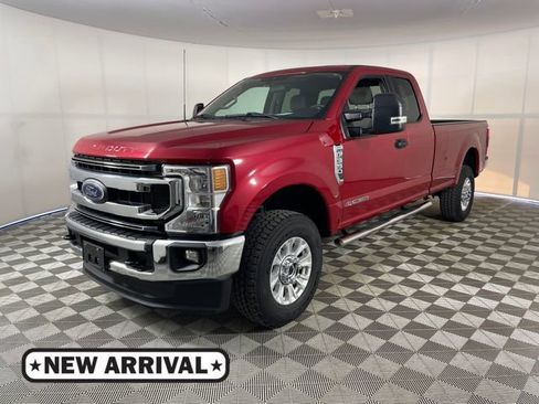 Used 2022 Ford F350 XLT w/ XLT Value Package AWD/4WD image 1