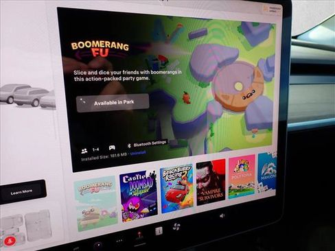 Used 2022 Tesla Model Y Long Range image 22