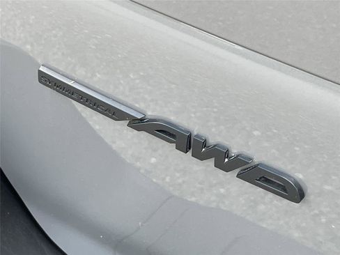 Certified 2026 Subaru Outback Premium AWD/4WD image 10