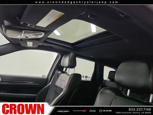 Used 2018 Jeep Grand Cherokee Trailhawk AWD/4WD image 23