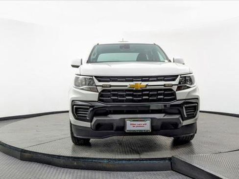 Used 2022 Chevrolet Colorado LT w/ Fleet Safety Package image 12