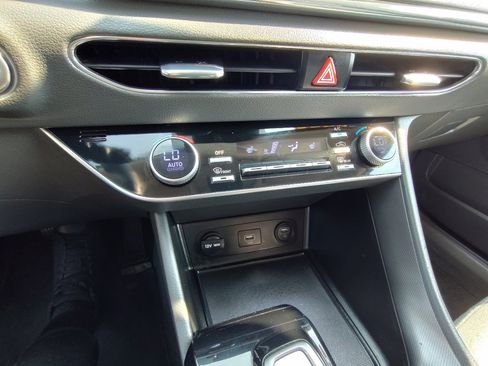 Used 2021 Hyundai Sonata SEL w/ Cargo Package image 22