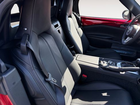 New 2026 MAZDA MX-5 Miata Grand Touring w/ Weather Package image 18