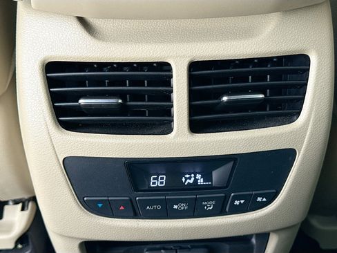 Used 2020 Acura MDX SH-AWD w/ Technology Package image 21