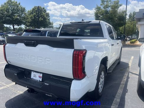 Used 2022 Toyota Tundra SR RWD image 3