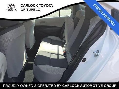 Used 2023 Toyota Corolla LE FWD image 9