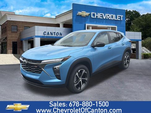 New 2026 Chevrolet Trax RS w/ Sunroof Package FWD image 1