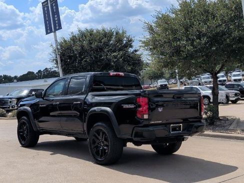 Used 2023 Chevrolet Colorado Trail Boss AWD/4WD image 6