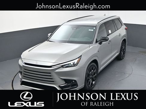 New 2026 Lexus TX 500h AWD image 24