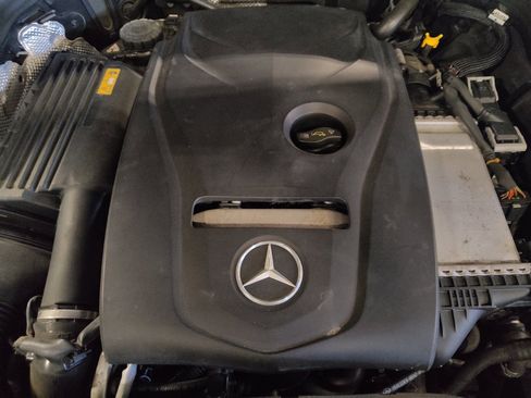 Used 2016 Mercedes-Benz GLC 300 image 30