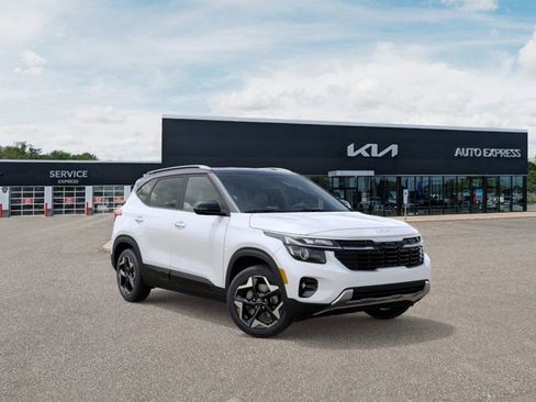 New 2026 Kia Seltos S image 8