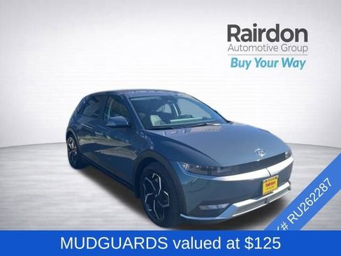 Used 2024 Hyundai Ioniq 5 SEL RWD image 3