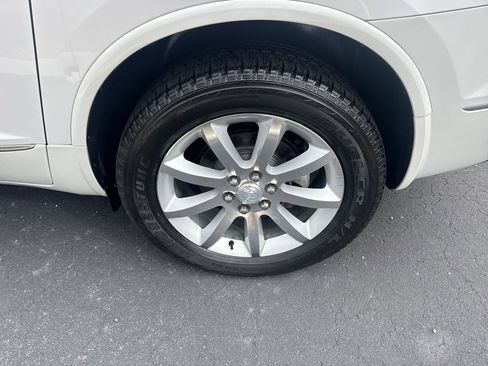 Used 2016 Buick Enclave Premium w/ Experience Buick Package FWD image 12