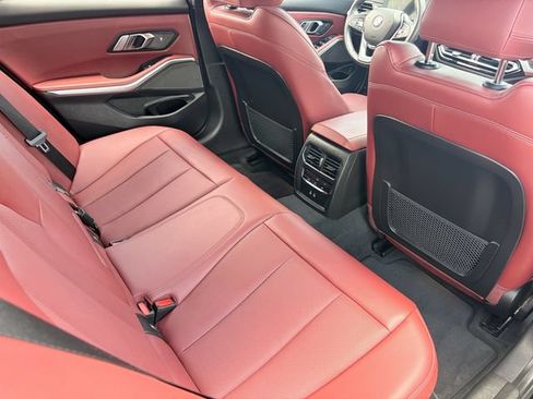 Used 2023 BMW 330i Sedan w/ Premium Package RWD image 13