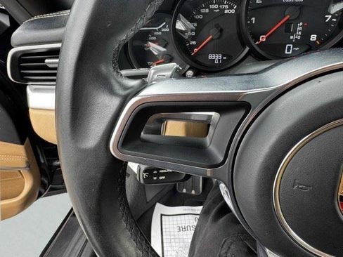 Used 2019 Porsche 911 Targa 4 AWD/4WD image 28
