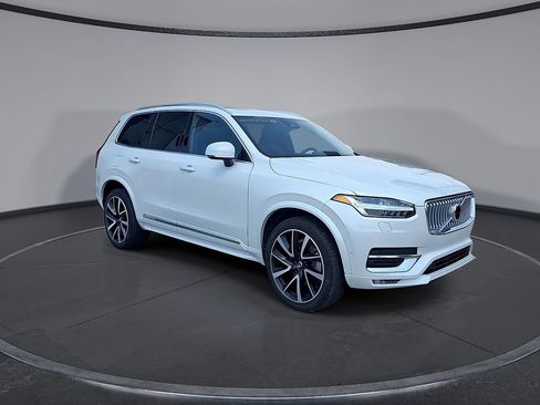 Certified 2023 Volvo XC90 B6 Plus w/ Protection Package Premier AWD/4WD image 5