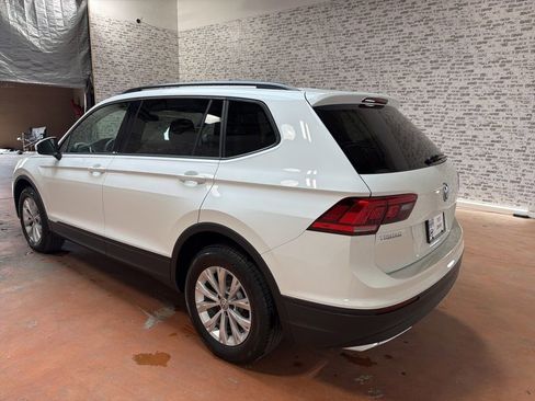 Used 2018 Volkswagen Tiguan S FWD image 5