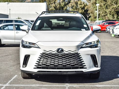 Used 2025 Lexus RX 350h w/ Convenience Package image 2