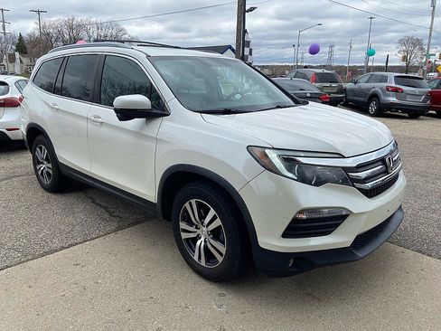 Used 2017 Honda Pilot EX-L image 6