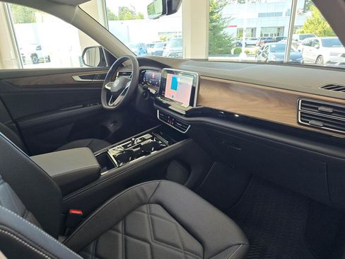 New 2026 Volkswagen Atlas SE AWD/4WD image 42