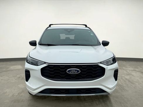 Used 2023 Ford Escape ST-Line w/ Equipment Group 301A FWD image 11