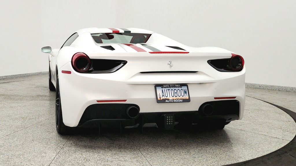 Used 2017 Ferrari 488 Spider RWD image 4
