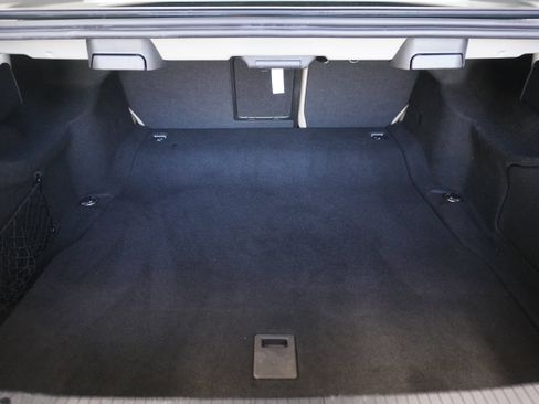 Used 2011 Mercedes-Benz E 350 Sedan image 25