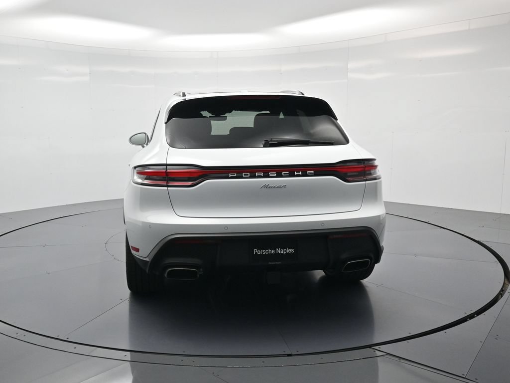 Certified 2026 Porsche Macan AWD/4WD image 29
