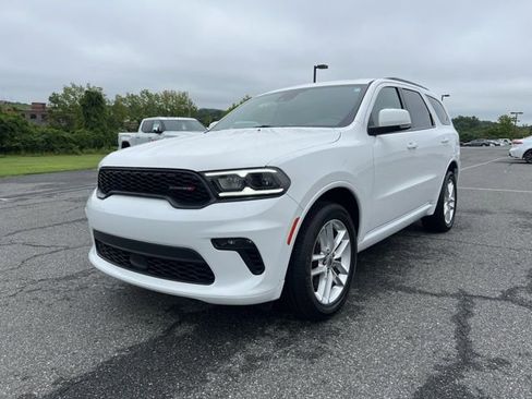 Used 2022 Dodge Durango GT image 4