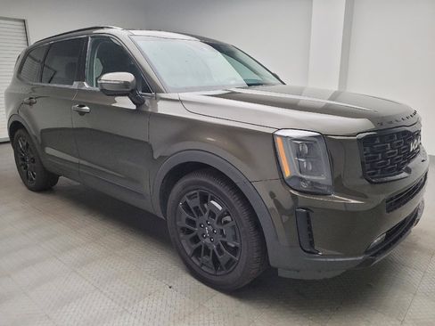 Used 2022 Kia Telluride SX w/ Nightfall Edition Package AWD/4WD image 11