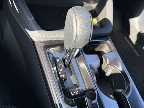 New 2026 Subaru Forester Premium AWD/4WD image 18