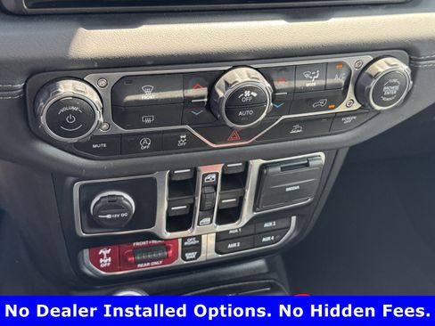 Used 2024 Jeep Wrangler Unlimited Rubicon AWD/4WD image 18