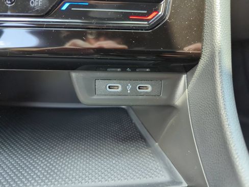 New 2026 Volkswagen Jetta Sport FWD image 38