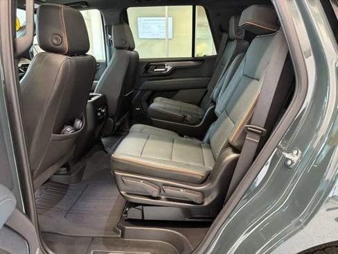 Used 2026 GMC Yukon AT4 w/ LPO, Floor Liner Package AWD/4WD image 19