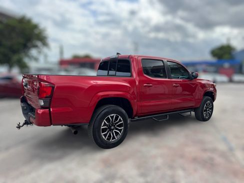 Used 2019 Toyota Tacoma SR w/ SR Convenience Package image 12
