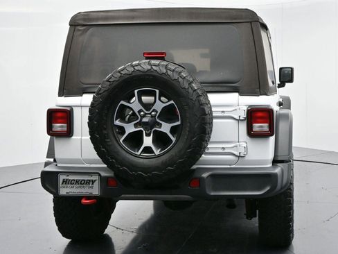 Used 2022 Jeep Wrangler Unlimited Rubicon w/ Cold Weather Group image 6