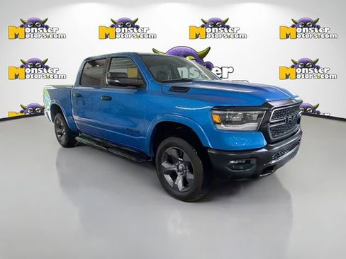 Used 2023 RAM 1500 Big Horn AWD/4WD image 3