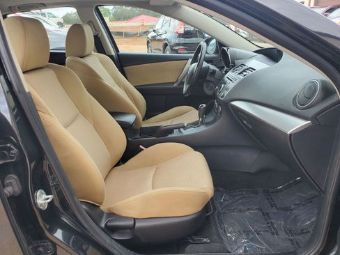 Used 2012 MAZDA MAZDA3 s Touring FWD image 3