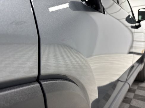 Used 2023 Rivian R1S Adventure AWD/4WD image 36