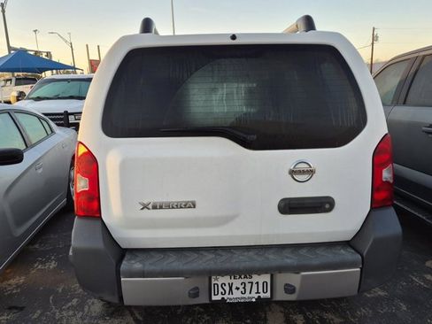 Used 2013 Nissan Xterra S image 4