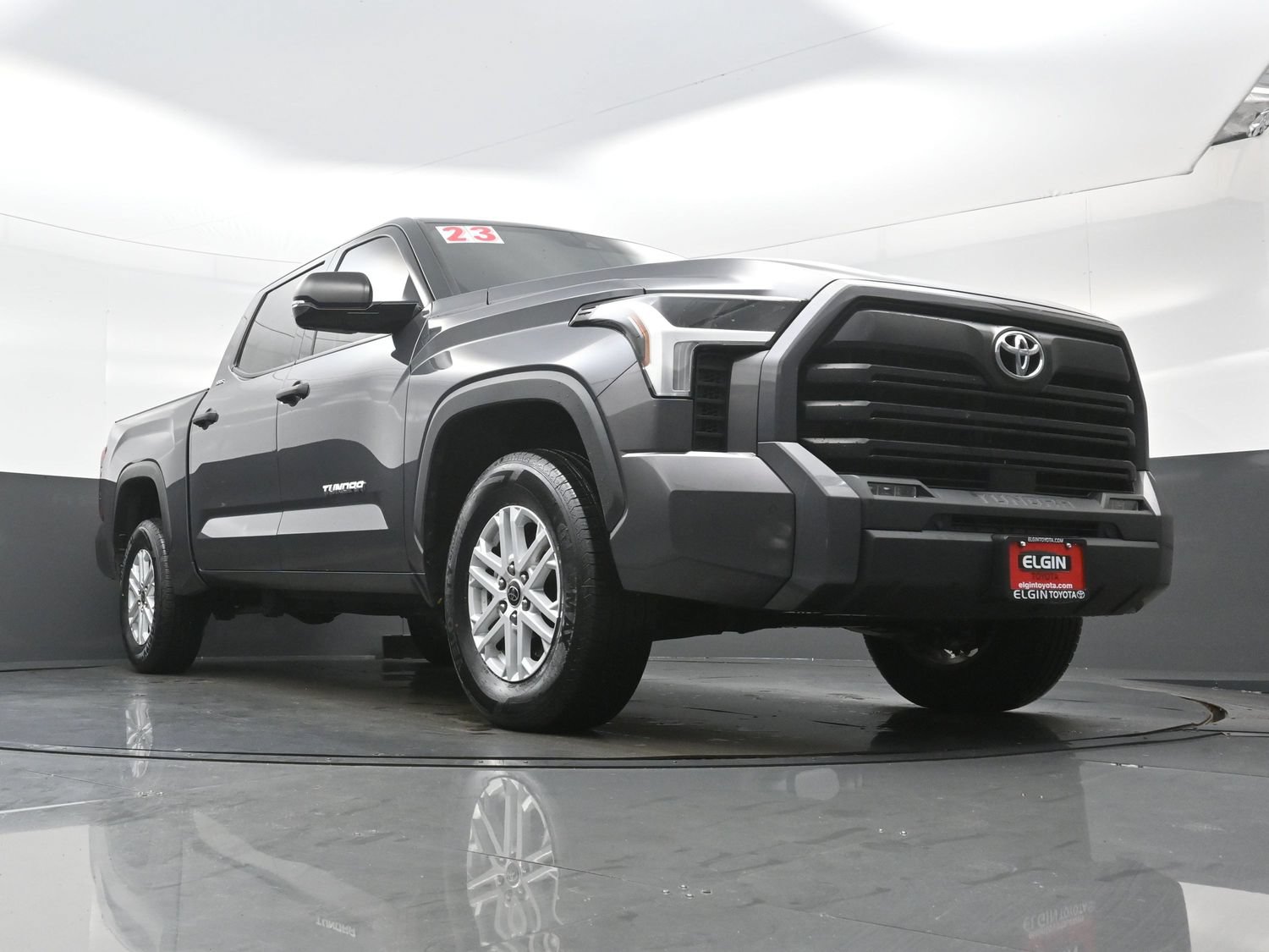 Used 2023 Toyota Tundra SR5 w/ SR5 Convenience Package AWD/4WD image 26