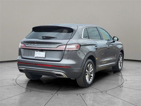 Certified 2023 Lincoln Nautilus Reserve image 12