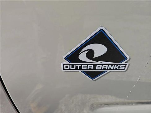 New 2025 Ford Bronco Sport Outer Banks image 10