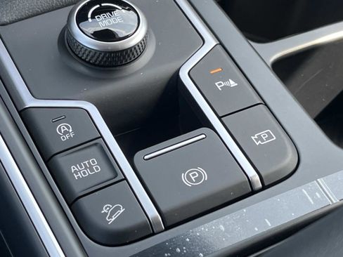 New 2026 Kia Sorento S FWD image 28