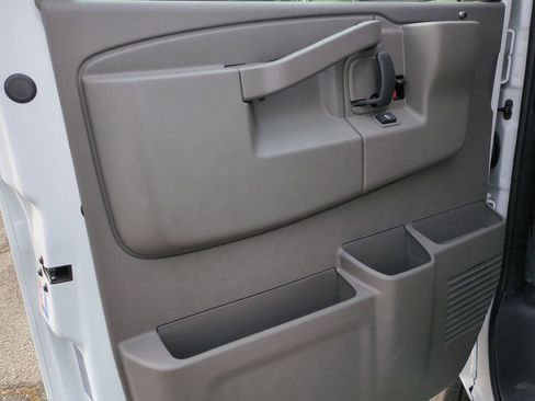 New 2025 GMC Savana 2500 w/ Driver Convenience Package image 14