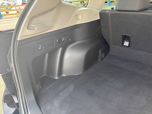 Used 2023 Subaru Forester Premium image 43