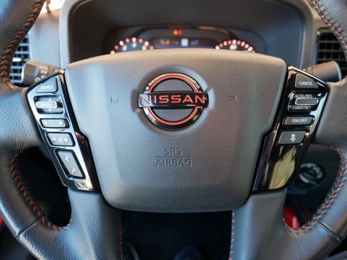 Certified 2024 Nissan Frontier PRO-4X w/ Technology Package image 25