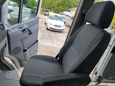 Used 2012 Mercedes-Benz Sprinter 2500 image 19
