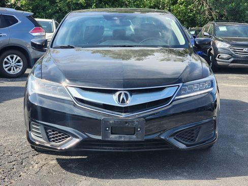 Used 2017 Acura ILX image 2